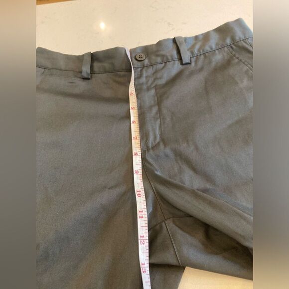 Nike Golf Tour Performance Dri-Fit Grey Country Club Flat front Shorts M Size 30 - Picture 4 of 7